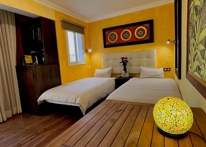 Villa Con Piscina Climatizada Y Vistas Al Mar