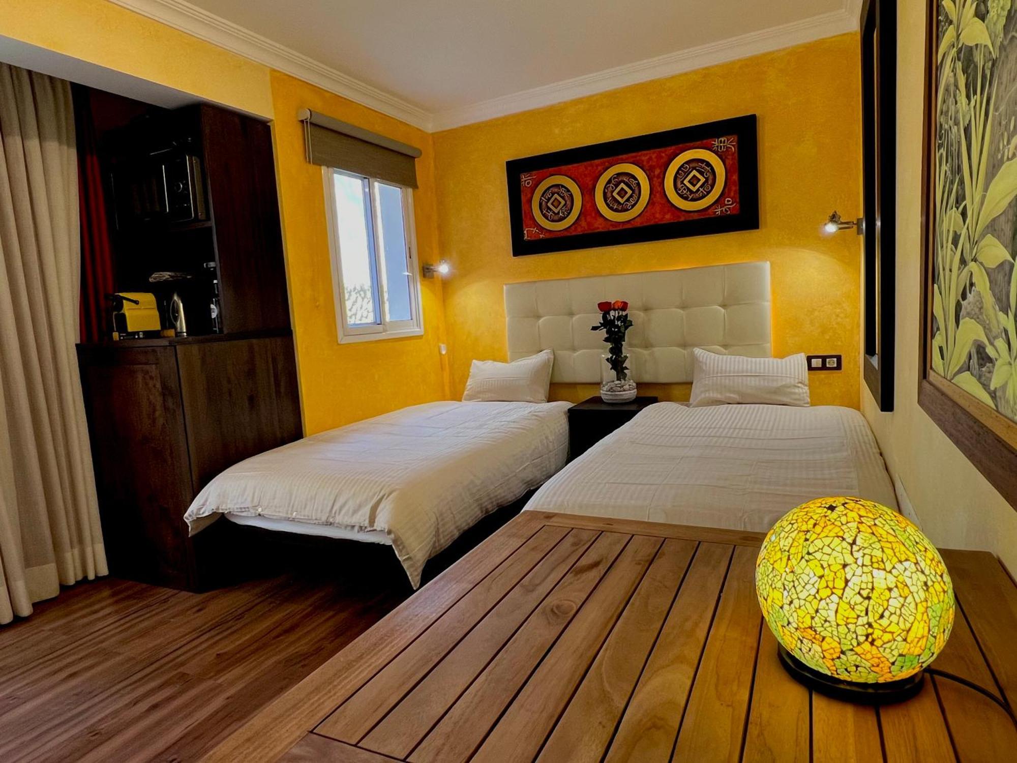 Villa Con Piscina Climatizada Y Vistas Al Mar *